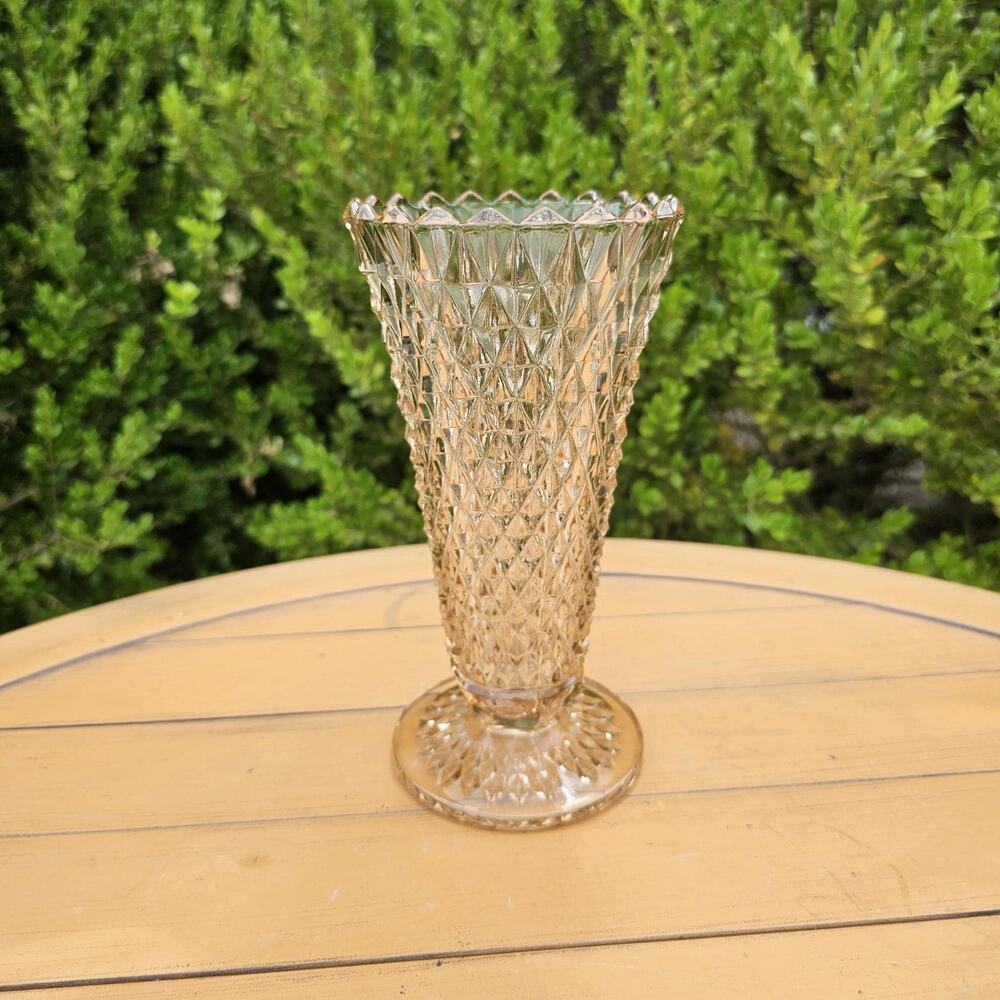 Vintage Indiana Glass Diamond Point Pink/Peach Glass Footed Vase